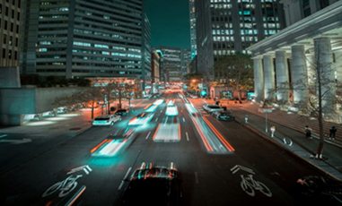 スポンジ都市における透過性道路における軽貯蔵自発光材料の応用